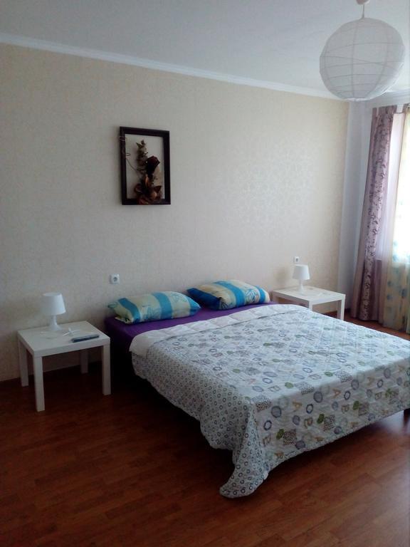 Apartment On Akademika Sakharova Ivano-Frankivsk Exterior foto